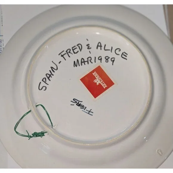 Hand-Painted Spanish Ceramic Wall Plate Ladies Faces Olive Artespana Figrs 1989 - Picture 3 of 12